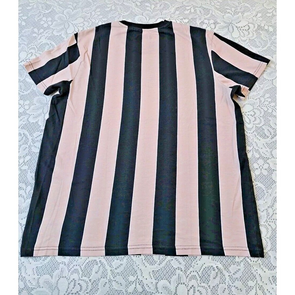 Guess T-shirt Men's Size L Pink/ Black Stripped Short Sleeves Pullover Pre-owned - Picture 6 of 7